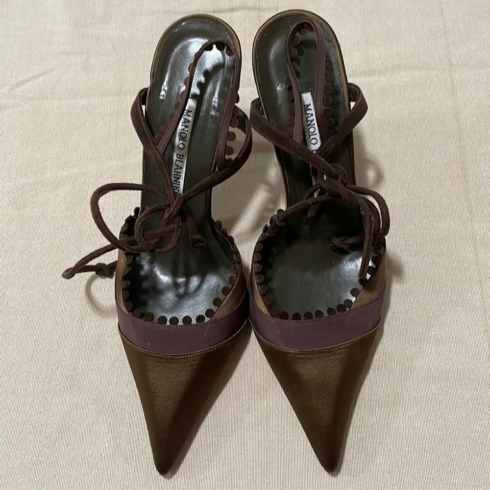 Manolo Blahnik Taffeta Slingback Ankle Tie Pumps